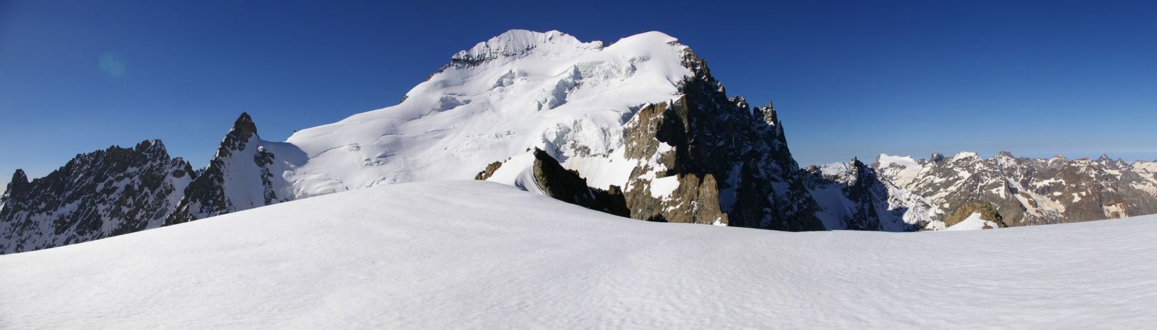 Barre des Ecrins (4102m)